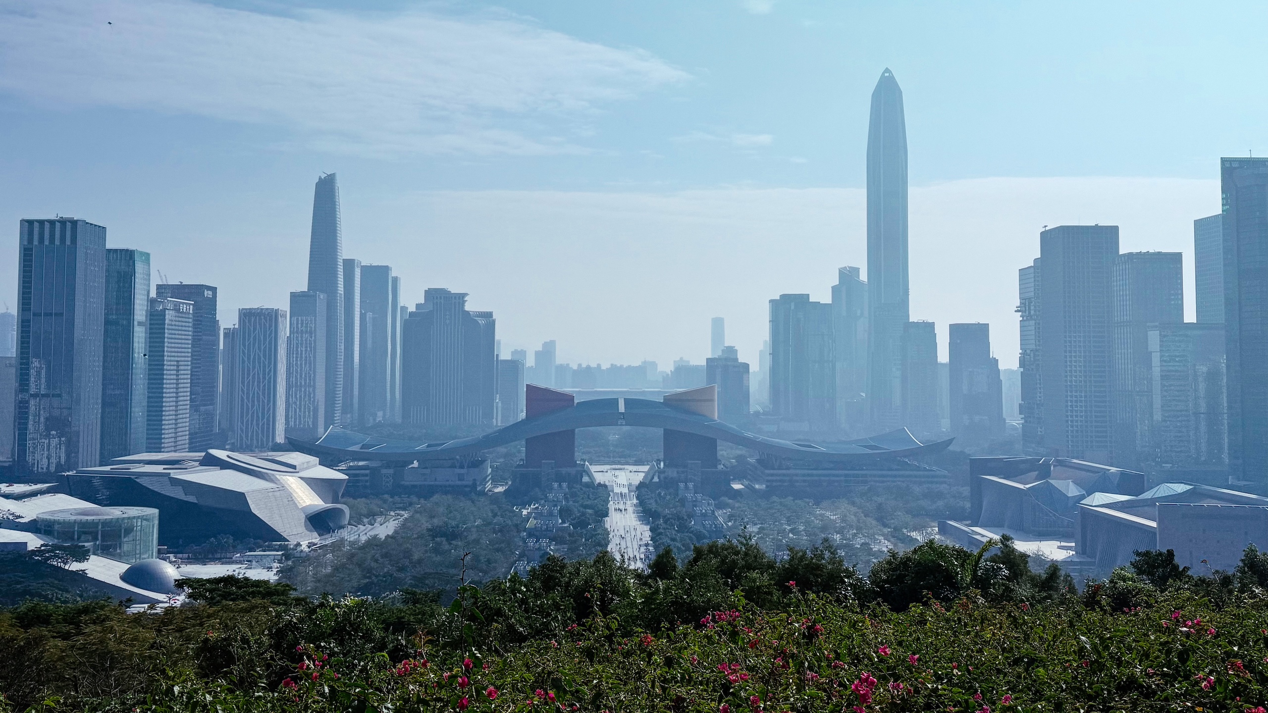 Scenery from the top of Lianhuashan Park