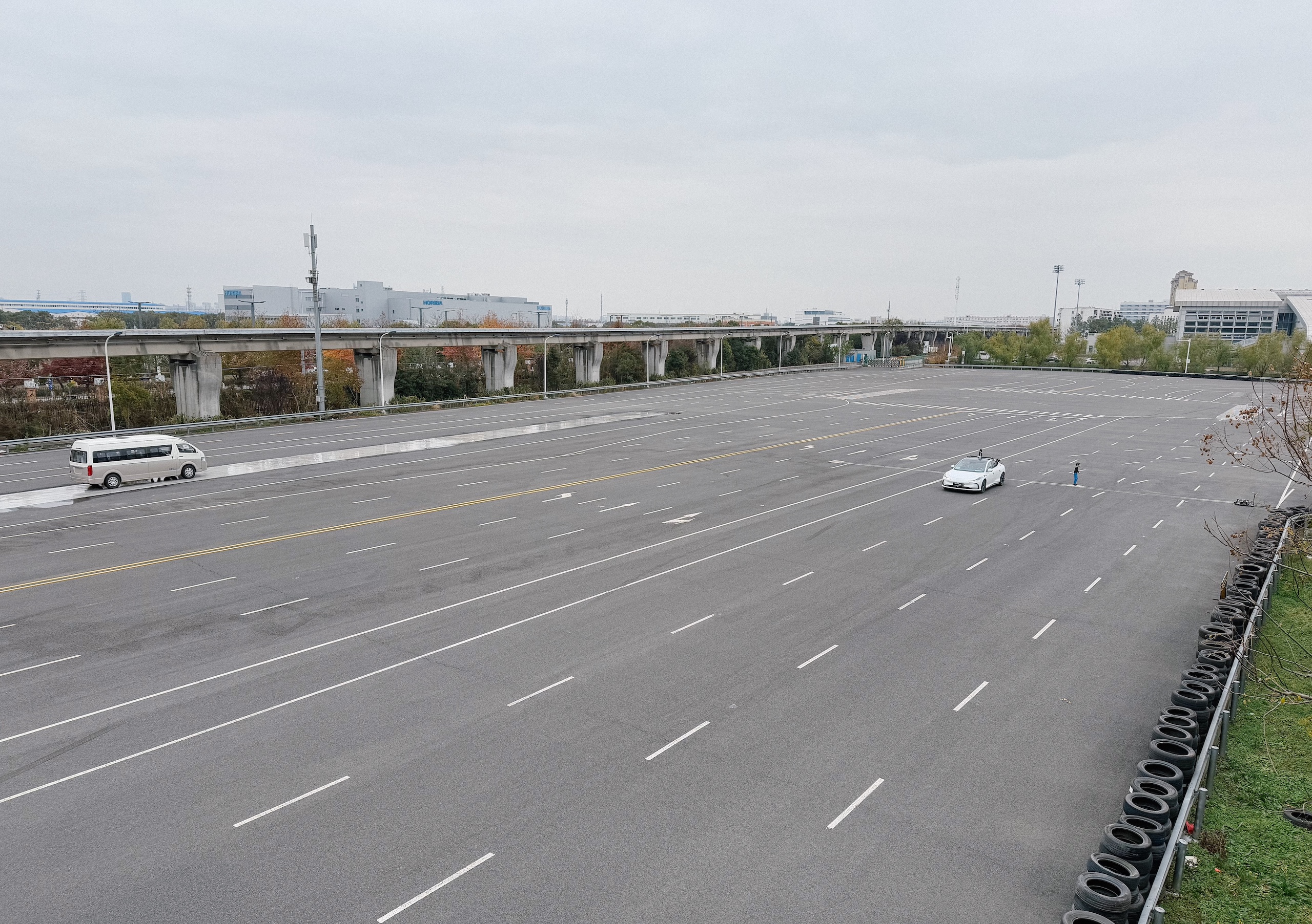 Autonomous Vehicle Test Track & Test Railway